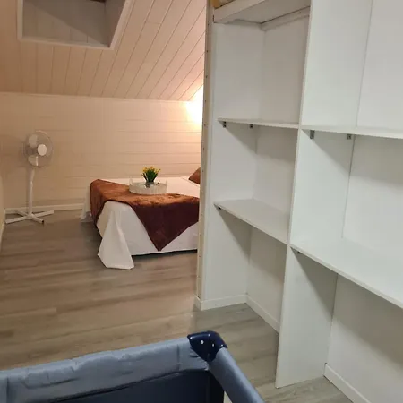 Les Maisonnettes De La Maneliere, En Campagne Proche Du Puy Dufou Ferienhaus *
