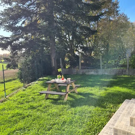 Les Maisonnettes De La Maneliere, En Campagne Proche Du Puy Dufou Semesterbostad *