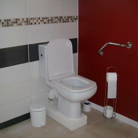 M. Clemenceau - Les Maisonnettes De La Maneliere La Flocellière