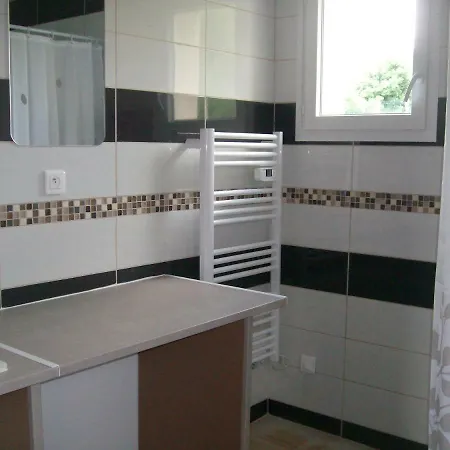 M. Clemenceau - Les Maisonnettes De La Maneliere Holiday home La Flocelliere
